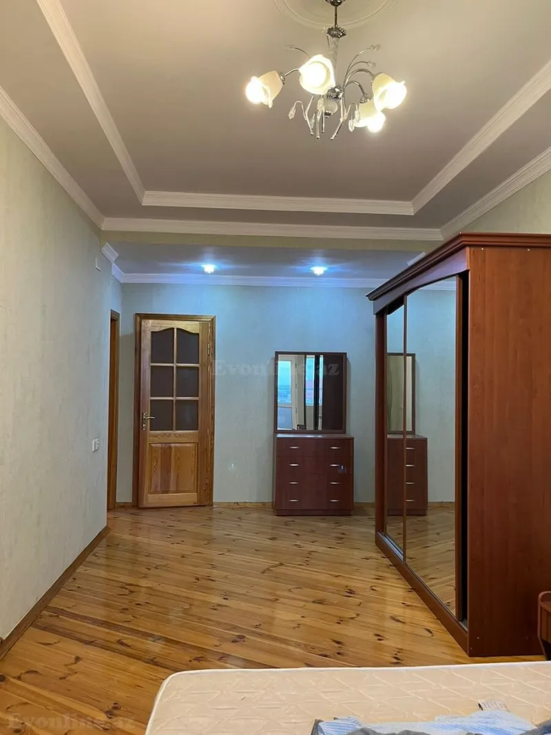 Kirayə verilir 2 otaqlı Mənzil Yeni tikili 95 m² 8 Noyabr m. - şəkil 11