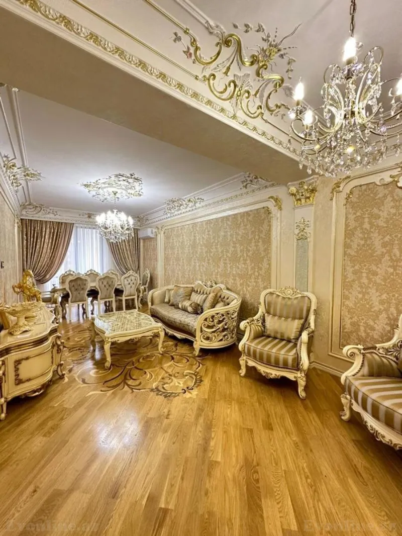 Satılır 3 otaqlı Mənzil Yeni tikili 172 m² Nəsimi r. - şəkil 14