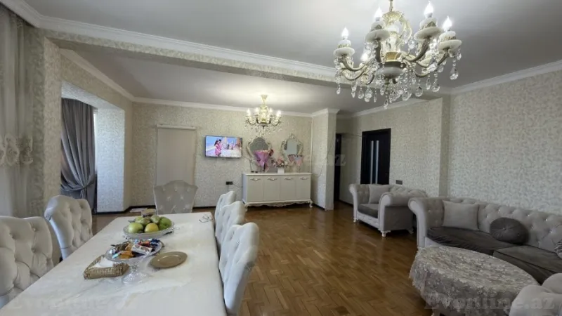 Satılır 5 otaqlı Mənzil Köhnə tikili 112 m² Əhmədli - şəkil 4