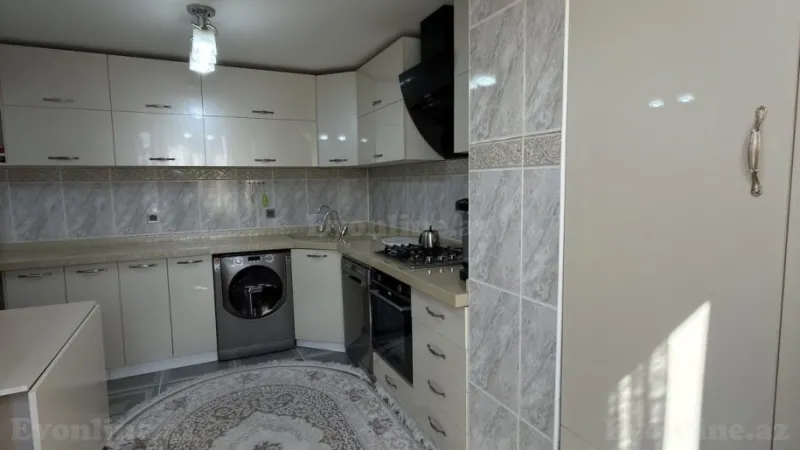 Satılır 5 otaqlı Mənzil Köhnə tikili 112 m² Əhmədli - şəkil 18