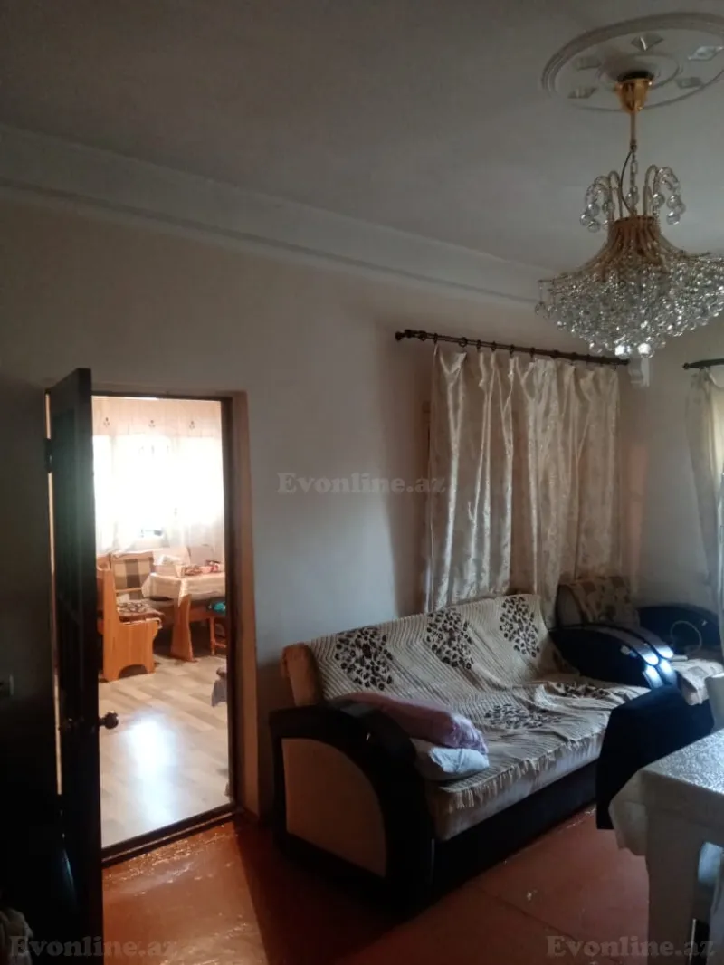 5 otaqlı Həyət evi 100 m² Şüvəlan Satılır