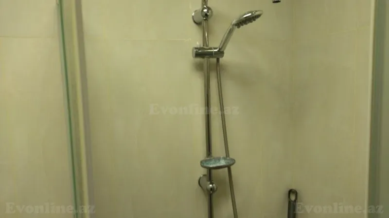 Kirayə verilir 2 otaqlı Mənzil Yeni tikili 70 m² Nərimanov r. - şəkil 10