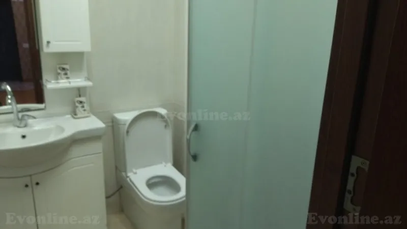 Kirayə verilir 2 otaqlı Mənzil Yeni tikili 70 m² Nərimanov r. - şəkil 11