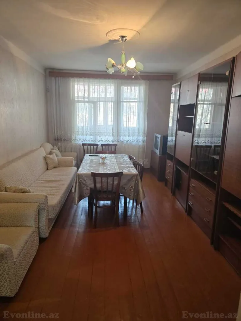 3 otaqlı Mənzil 80 m² Nəriman Nərimanov m. Kirayə verilir