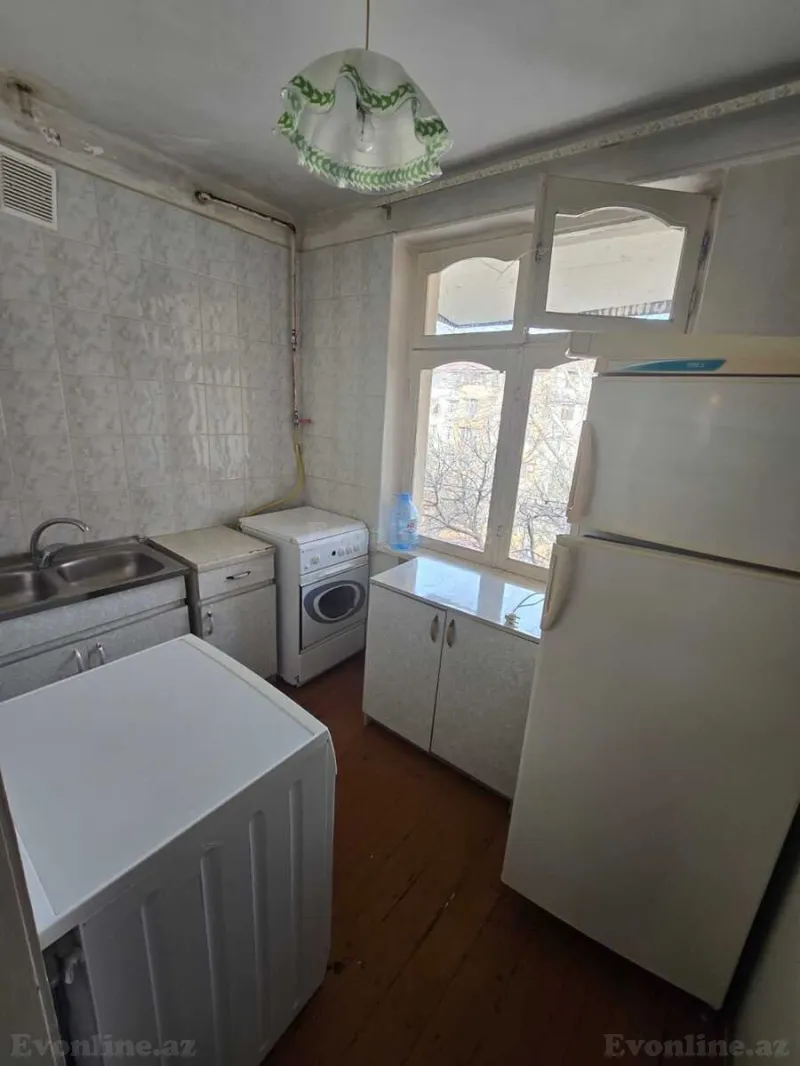 Kirayə verilir 3 otaqlı Mənzil Köhnə tikili 80 m² Nəriman Nərimanov m. - şəkil 17
