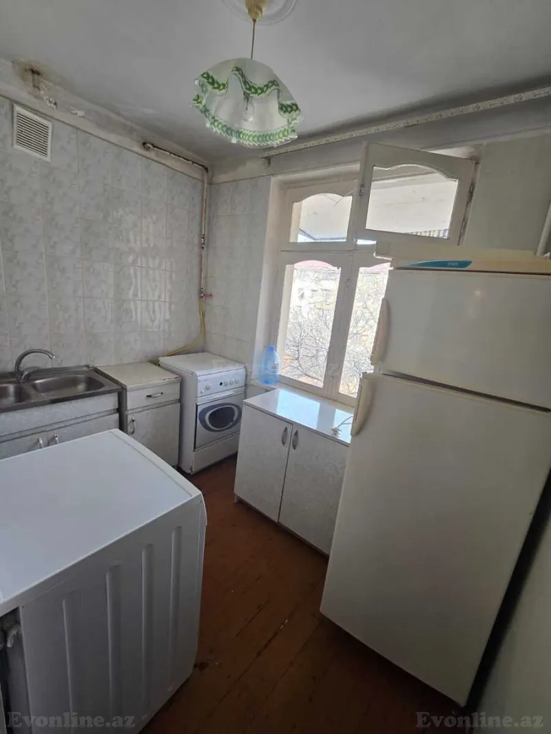 Kirayə verilir 3 otaqlı Mənzil Köhnə tikili 80 m² Nəriman Nərimanov m. - şəkil 18