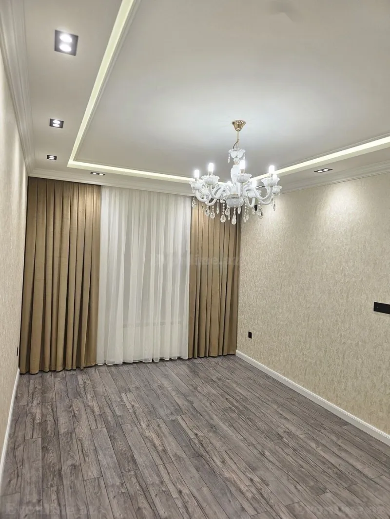 Satılır 2 otaqlı Mənzil Köhnə tikili 60 m² Xətai r. - şəkil 4