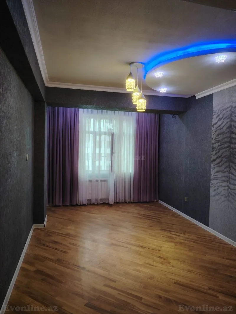 Kirayə verilir 3 otaqlı Mənzil Yeni tikili 130 m² Memar Əcəmi m. - şəkil 9