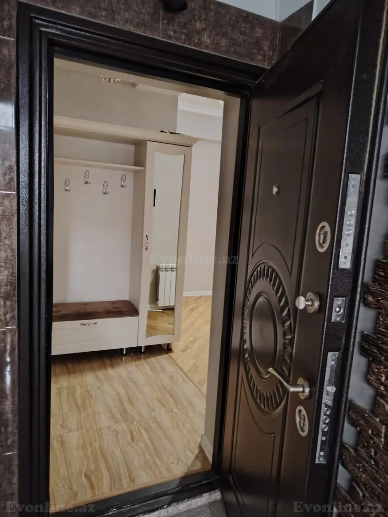 Kirayə verilir 3 otaqlı Mənzil Yeni tikili 130 m² Memar Əcəmi m. - şəkil 14