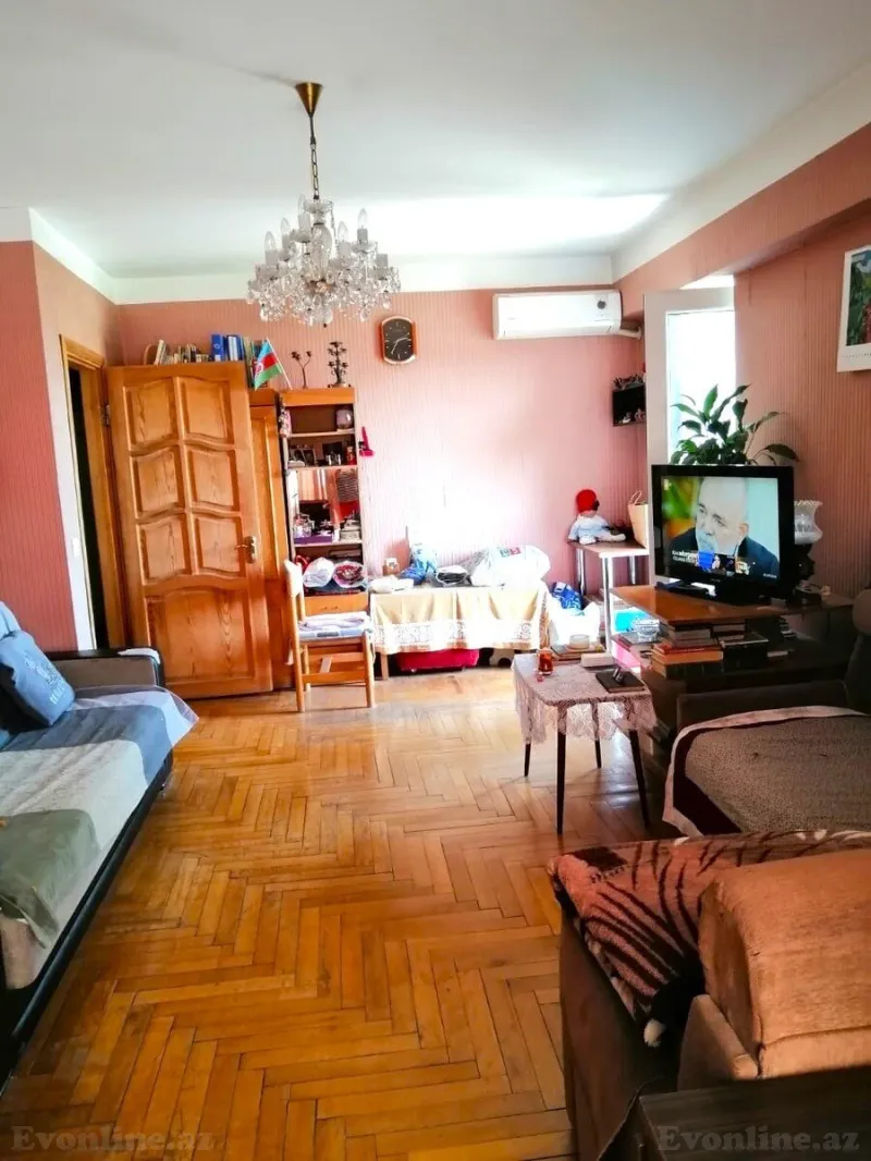 Satılır 3 otaqlı Mənzil Köhnə tikili 90 m² Nərimanov r. - şəkil 4