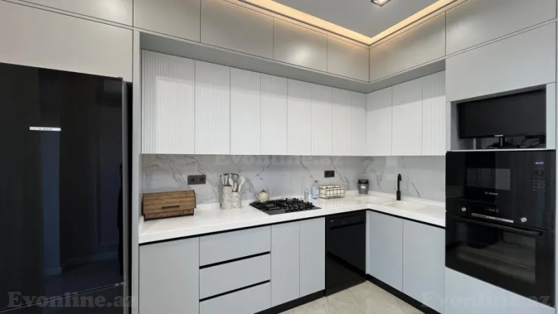 Kirayə verilir 3 otaqlı Mənzil Yeni tikili 145 m² 8 Noyabr m. - şəkil 9