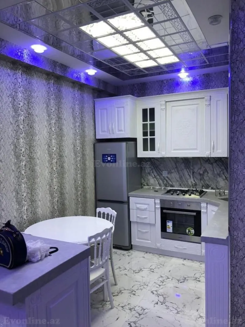 Kirayə verilir 3 otaqlı Mənzil Yeni tikili 100 m² Xətai m. - şəkil 6