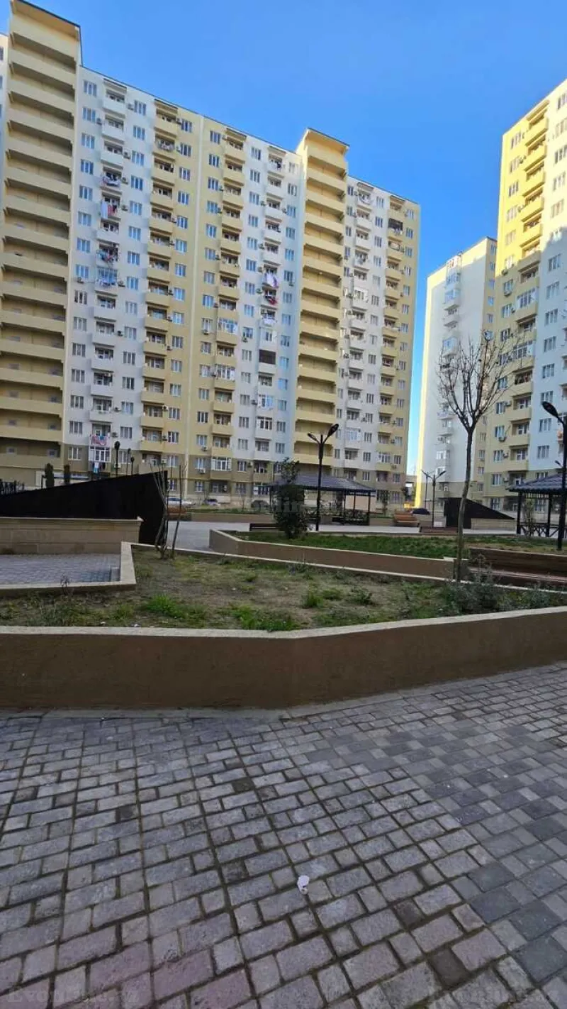 2 otaqlı Mənzil 45 m² Xırdalan Satılır