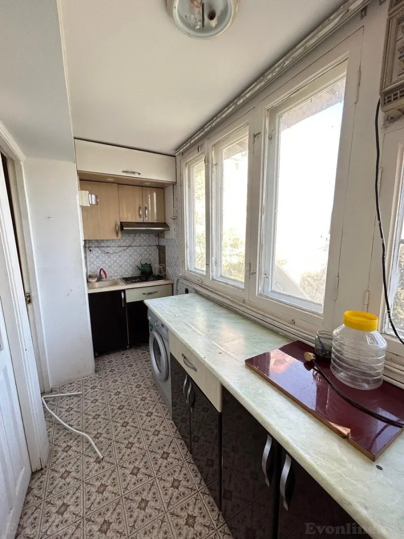Satılır 4 otaqlı Mənzil Köhnə tikili 75 m² Memar Əcəmi m. - şəkil 9