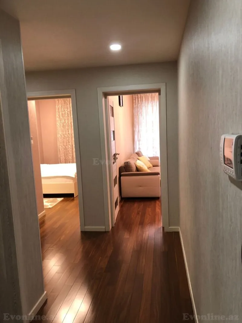 Kirayə verilir 3 otaqlı Mənzil Yeni tikili 130 m² Səbail r. - şəkil 11