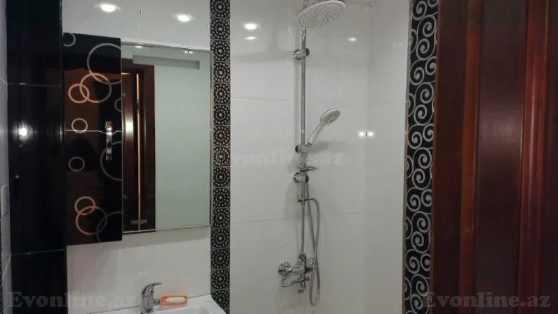 Satılır 3 otaqlı Mənzil Köhnə tikili 75 m² Nizami m. - şəkil 9
