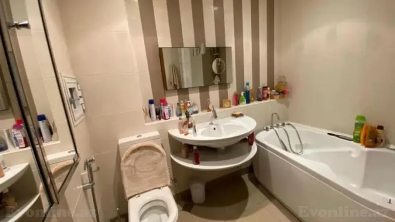 Satılır 3 otaqlı Mənzil Yeni tikili 140 m² 28 May m. - şəkil 13