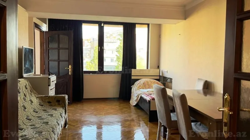 Kirayə verilir 1 otaqlı Mənzil Köhnə tikili 46 m² Gənclik m. - şəkil 2