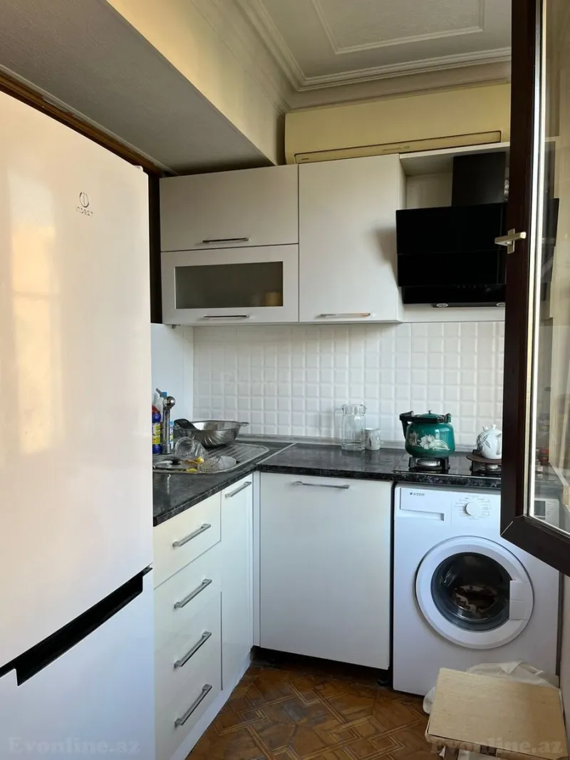 Kirayə verilir 1 otaqlı Mənzil Köhnə tikili 46 m² Gənclik m. - şəkil 5