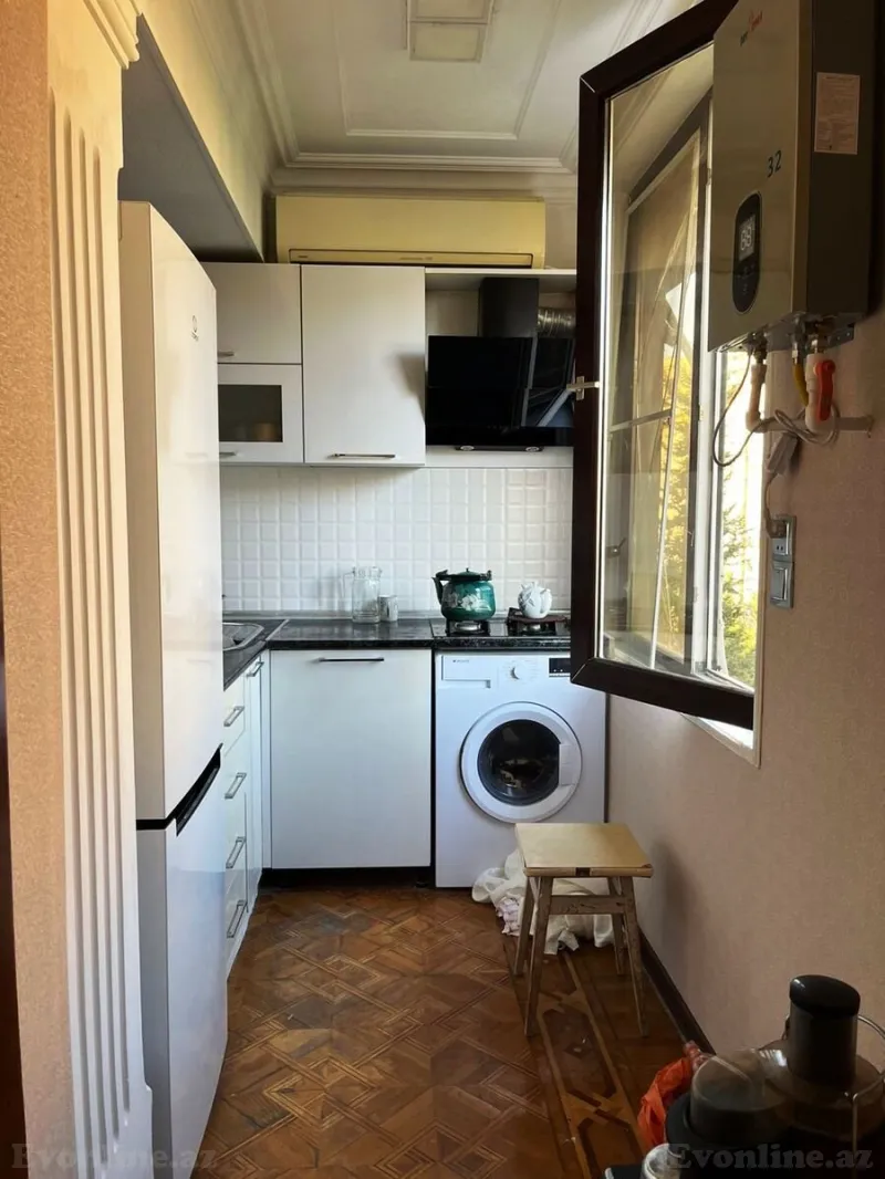 Kirayə verilir 1 otaqlı Mənzil Köhnə tikili 46 m² Gənclik m. - şəkil 7