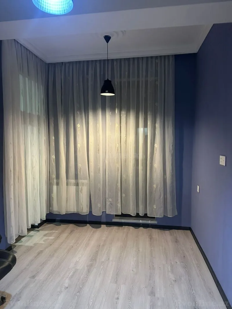 Kirayə verilir 3 otaqlı Mənzil Yeni tikili 90 m² 28 May m. - şəkil 9