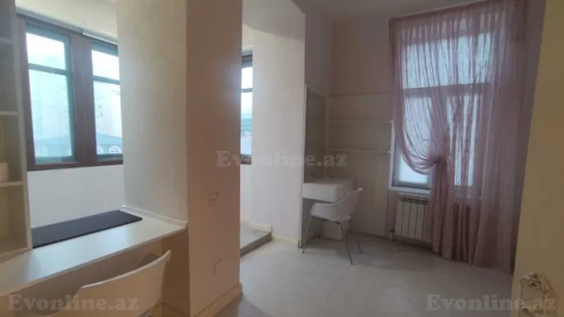 Satılır 3 otaqlı Mənzil Köhnə tikili 97 m² Nizami m. - şəkil 14