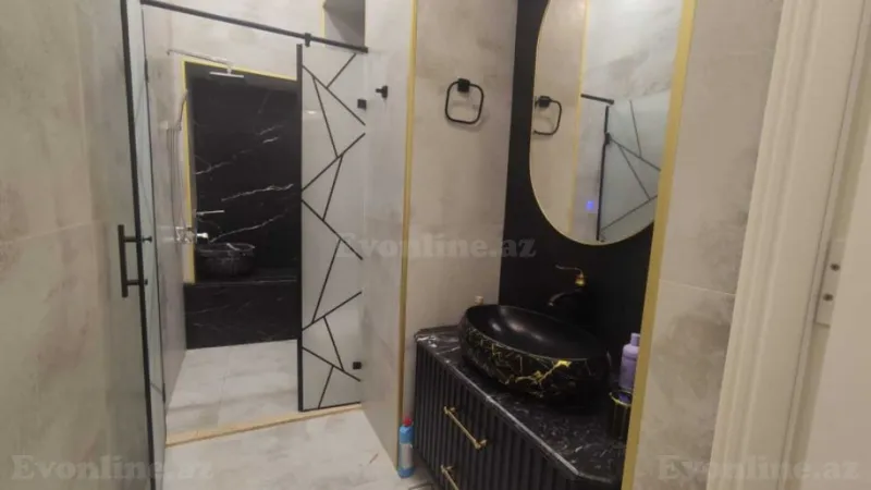 Satılır 3 otaqlı Mənzil Köhnə tikili 97 m² Nizami m. - şəkil 19