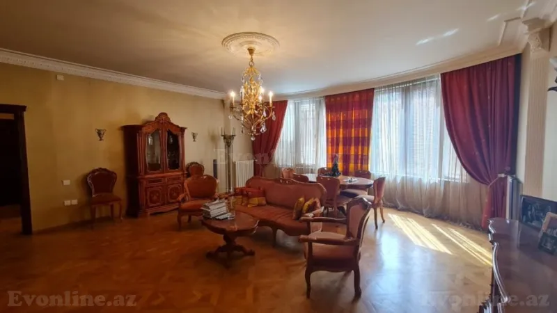 Satılır 5 otaqlı Mənzil Yeni tikili 220 m² Nəsimi r. - şəkil 11