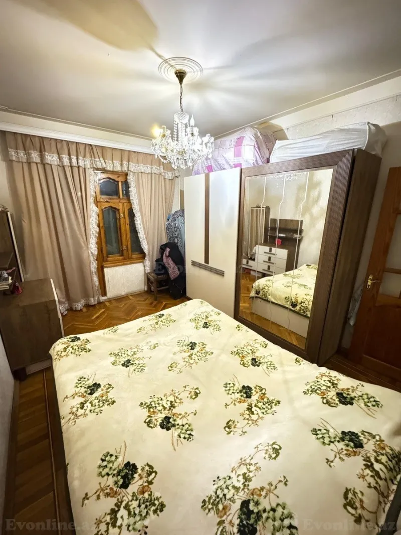 Satılır 5 otaqlı Mənzil Köhnə tikili 120 m² 7-ci mikrorayon - şəkil 5