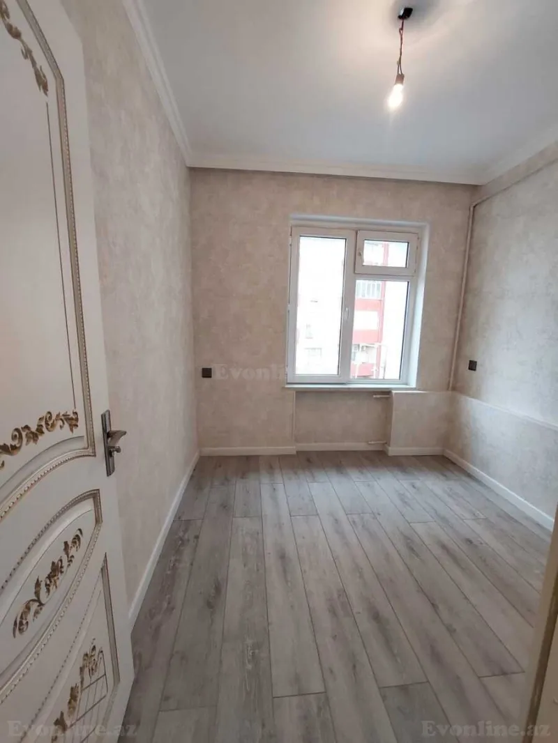 Satılır 2 otaqlı Mənzil Köhnə tikili 35 m² 8-ci kilometr - şəkil 3