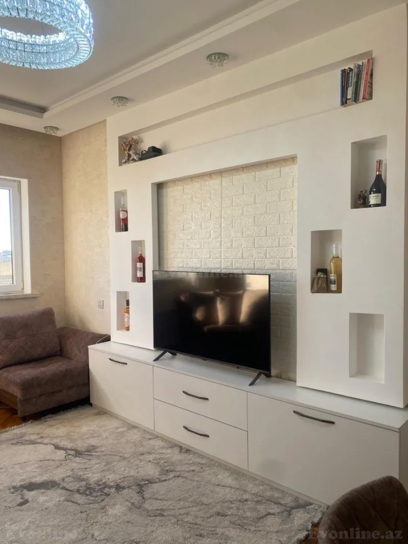 Satılır 3 otaqlı Mənzil Köhnə tikili 75 m² Binəqədi r. - şəkil 3
