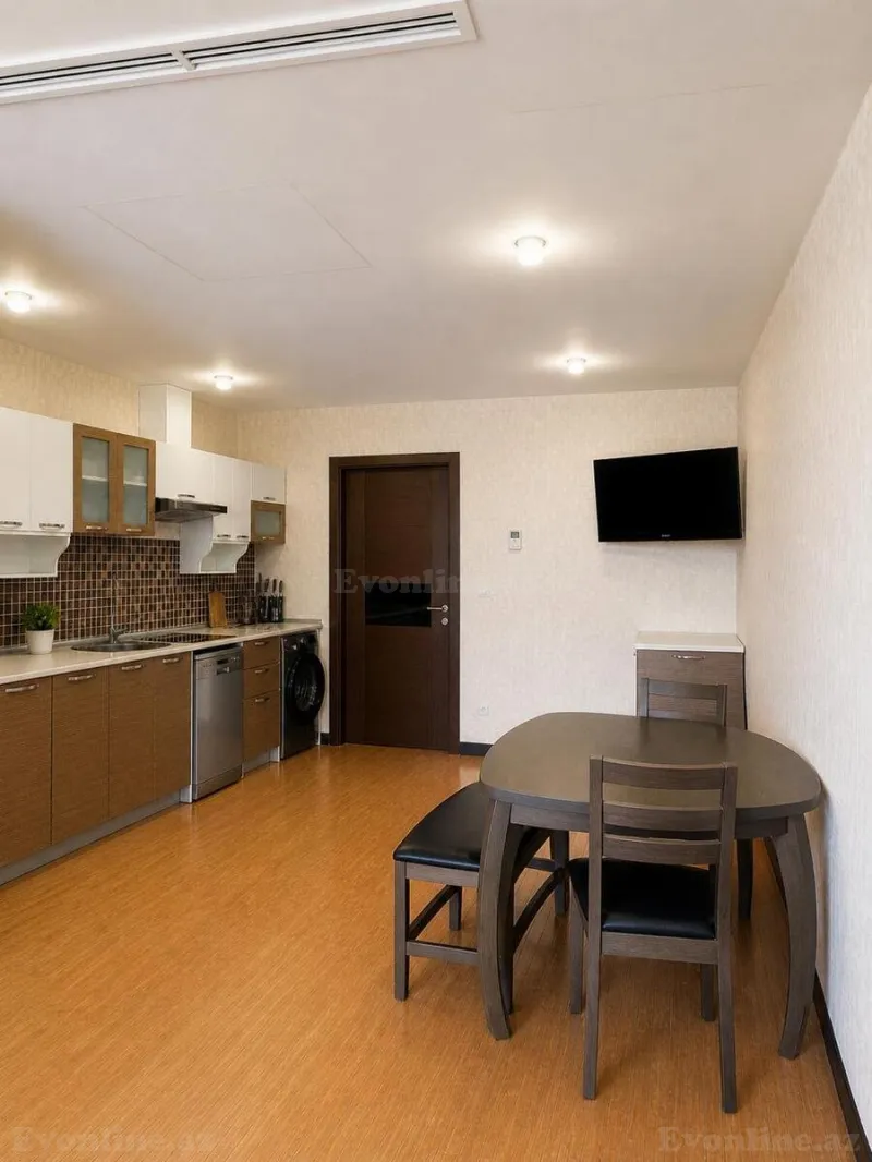 Kirayə verilir 4 otaqlı Mənzil Yeni tikili 200 m² Nəsimi r. - şəkil 8