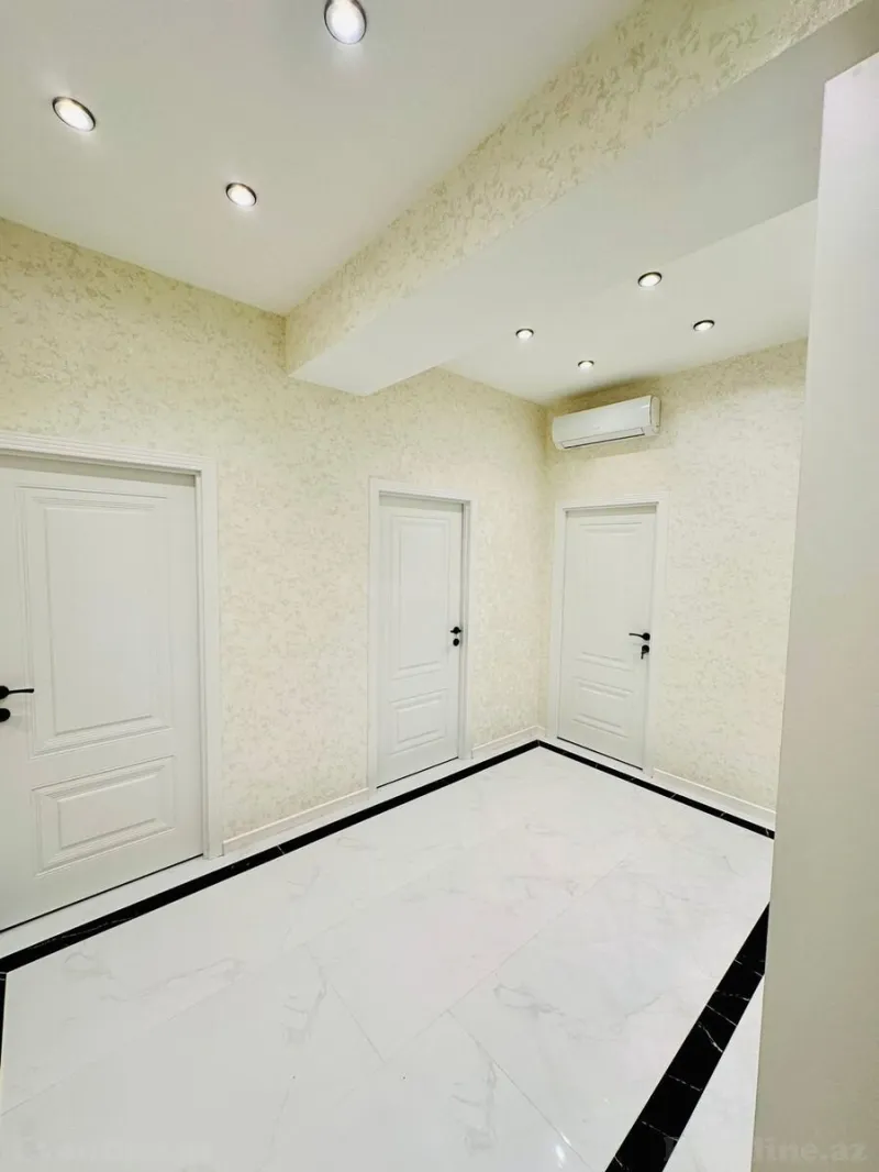 Kirayə verilir 3 otaqlı Mənzil Yeni tikili 80 m² 7-ci mikrorayon