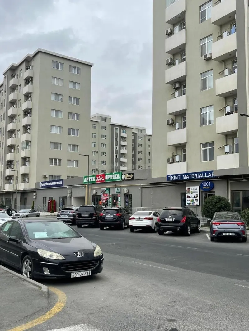 Satılır 2 otaqlı Mənzil Yeni tikili 65 m² Yasamal r. - şəkil 2
