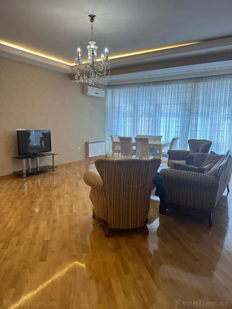 Kirayə verilir 3 otaqlı Mənzil Yeni tikili 140 m² Xətai m. - şəkil 3
