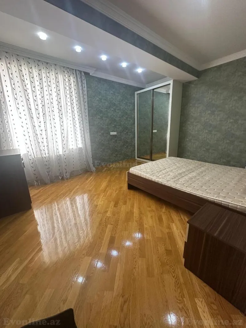 Kirayə verilir 3 otaqlı Mənzil Yeni tikili 140 m² Xətai m. - şəkil 8