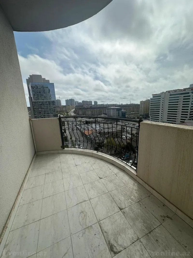 Kirayə verilir 3 otaqlı Mənzil Yeni tikili 140 m² Xətai m. - şəkil 16