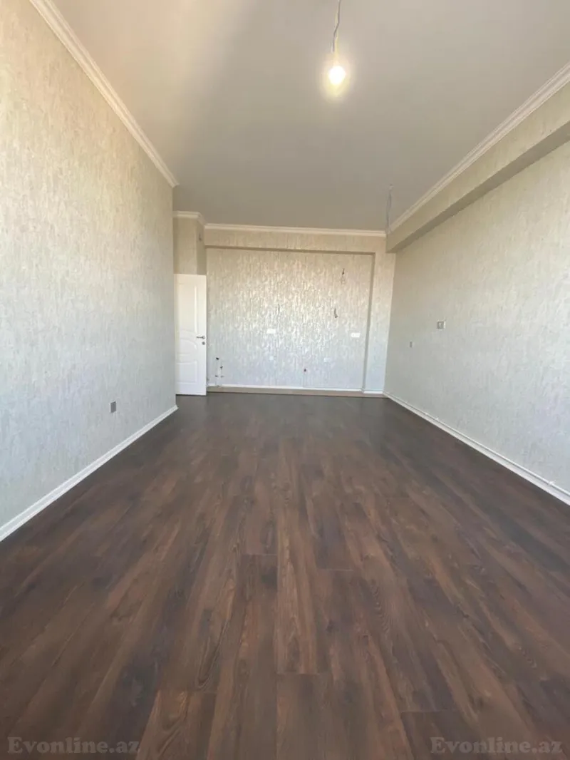 Satılır 3 otaqlı Mənzil Yeni tikili 70 m² Massiv D - şəkil 2