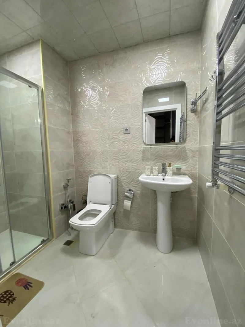 Satılır 3 otaqlı Mənzil Yeni tikili 70 m² Massiv D - şəkil 8