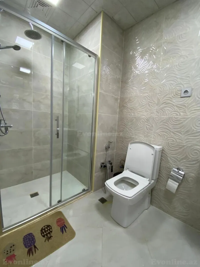 Satılır 3 otaqlı Mənzil Yeni tikili 70 m² Massiv D - şəkil 9