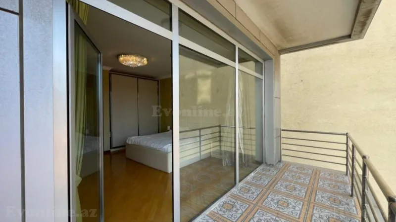 Kirayə verilir 3 otaqlı Mənzil Yeni tikili 150 m² İçərişəhər m. - şəkil 7