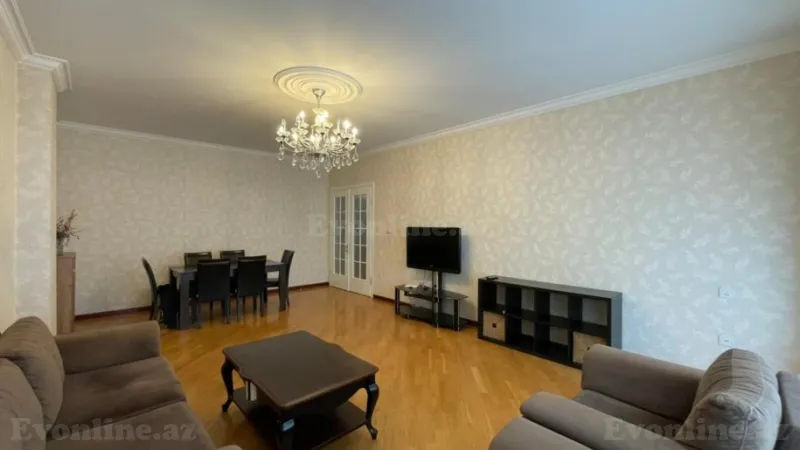 Kirayə verilir 3 otaqlı Mənzil Yeni tikili 150 m² İçərişəhər m. - şəkil 17