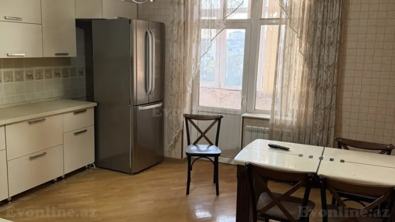 Satılır 4 otaqlı Mənzil Yeni tikili 169 m² 8-ci kilometr - şəkil 2