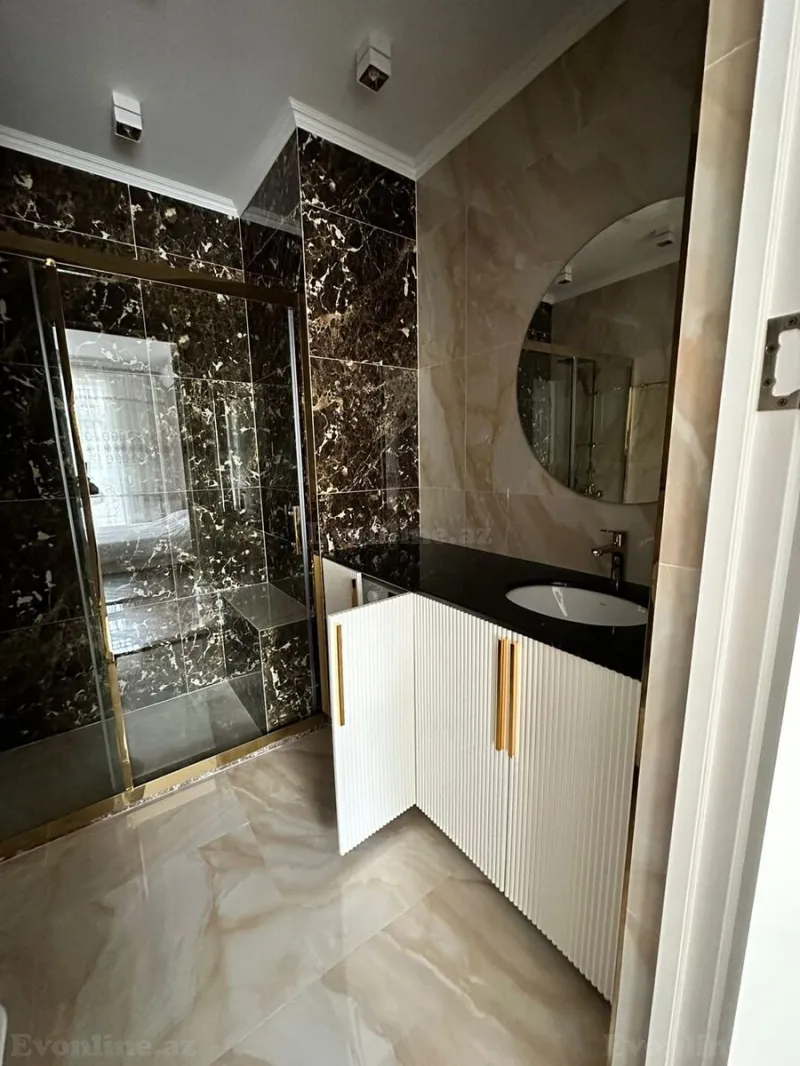 Kirayə verilir 3 otaqlı Mənzil Yeni tikili 130 m² Xətai r. - şəkil 13