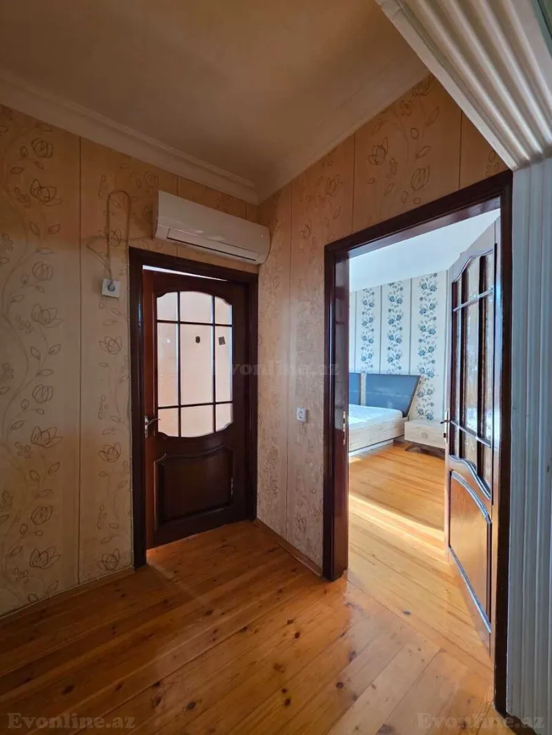Satılır 4 otaqlı Mənzil Köhnə tikili 120 m² Həzi Aslanov m. - şəkil 3