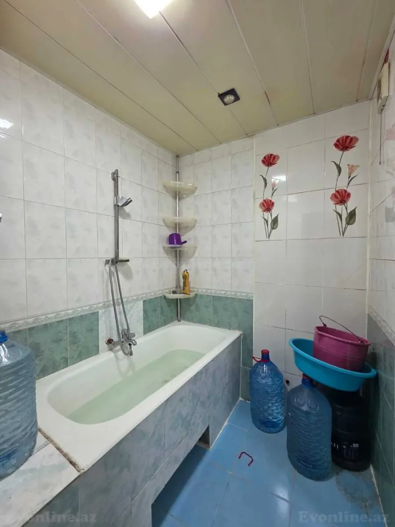 Satılır 4 otaqlı Mənzil Köhnə tikili 120 m² Həzi Aslanov m. - şəkil 18