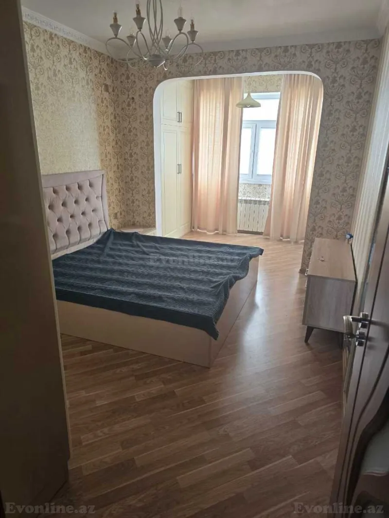 Satılır 4 otaqlı Mənzil Köhnə tikili 101 m² Suraxanı r. - şəkil 9