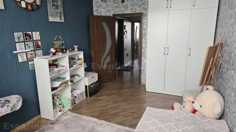 Satılır 4 otaqlı Mənzil Köhnə tikili 101 m² Suraxanı r. - şəkil 14