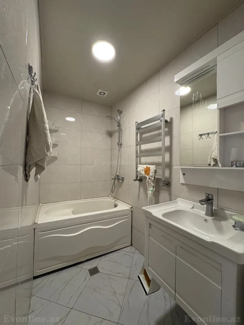 Kirayə verilir 3 otaqlı Mənzil Köhnə tikili 85 m² Gənclik m. - şəkil 7