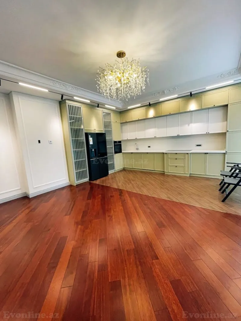 Satılır 4 otaqlı Mənzil Yeni tikili 180 m² Yasamal - şəkil 5